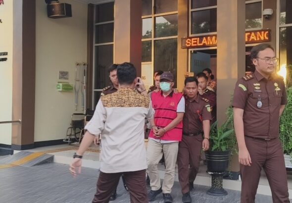 641bdce025d0c60f45a13412ac6f827f