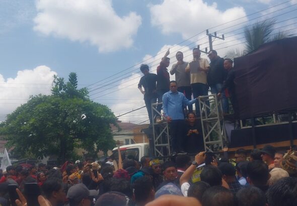 Screenshot_20260421_231130_Gallery